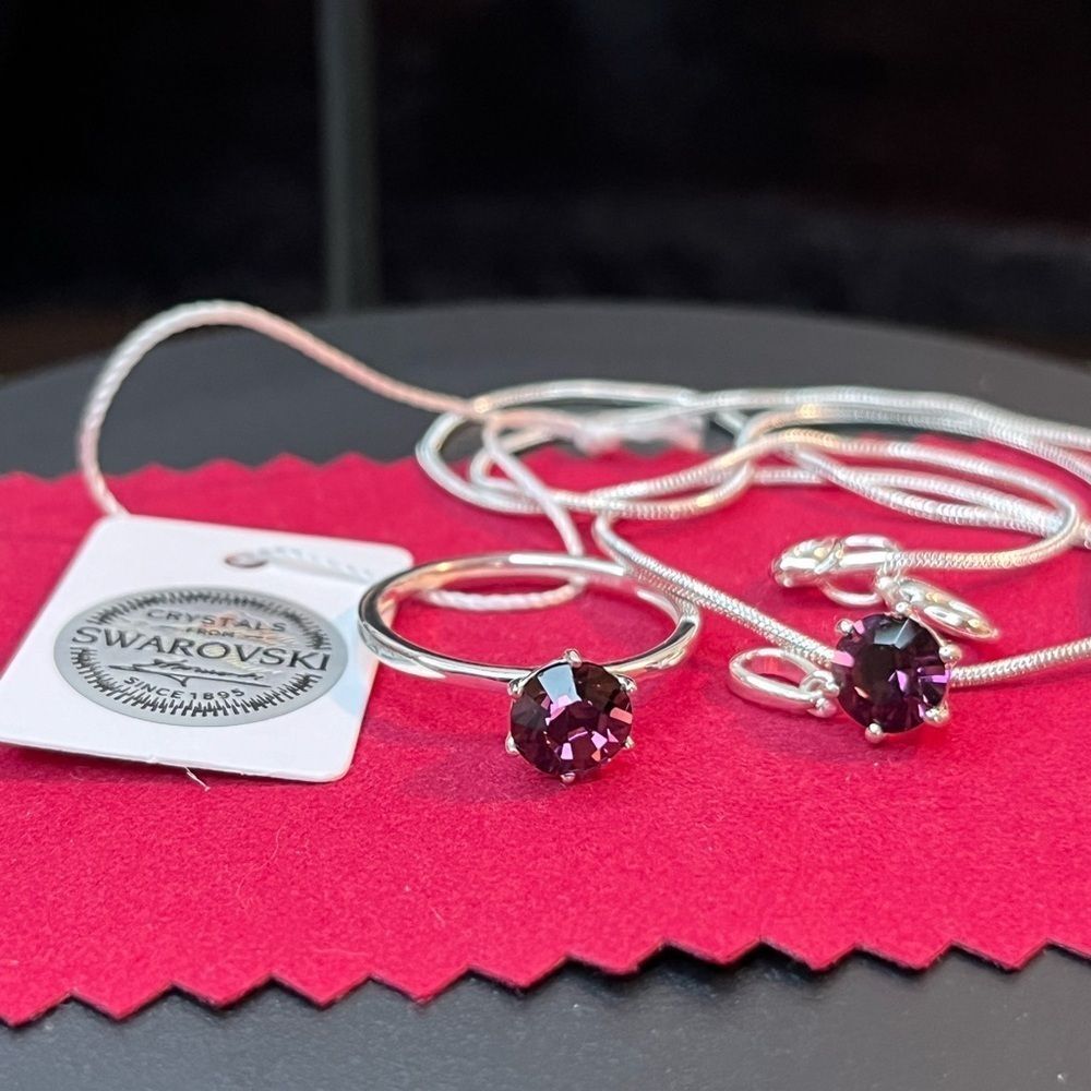 SWAROVSKI AMETHYST CRYSTAL  SOLITAIRE RING 9 & PENDANT NECKLACE 20” SILVER CHAIN